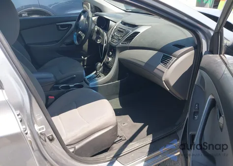 2016 Hyundai Elantra Se из США, поврежденный, VIN 5NPDH4AE2GH750105